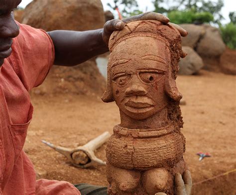 Die Nok-Kultur: Eine Untersuchung zur Frühbronzezeit in Nigeria und ihren Auswirkungen auf die Entwicklung komplexer Gesellschaften